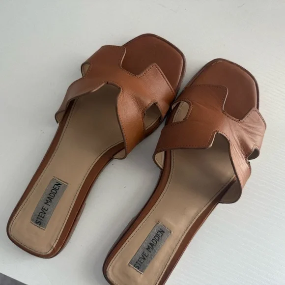 Steve Madden Tan Leather Flats Timeless Design - Picture 3 of 3